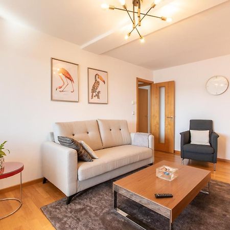 Luminoso Apartamento En Cuatro Caminos A Coruna Bagian luar foto
