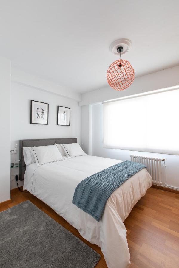 Luminoso Apartamento En Cuatro Caminos A Coruna Bagian luar foto